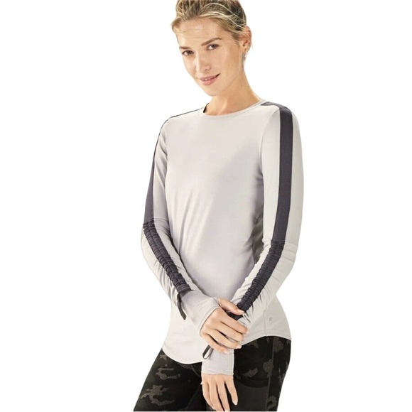 Fabletics Women's Cashel Cinch Long Sleeve Light Workout Top Gray Size Small - Picture 1 of 8